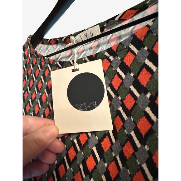 Siyu Womens Geometric Print Long Sleeve Top In Red/Green/Gray Viscose Blend US 4 - Picture 4 of 7